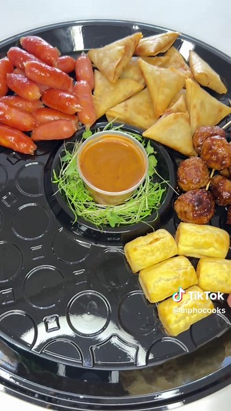 Mpho cooks👩‍🍳🇿🇦 (@mphocooks)’s videos with Beautiful - Soft boy