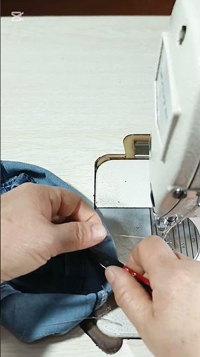 How to Taper Pants Leg | Easy Sewing Tutorial