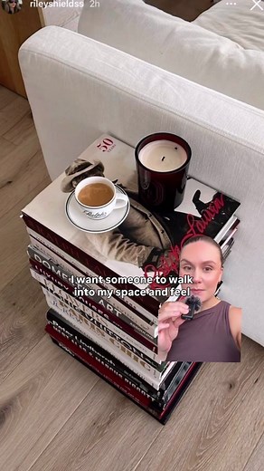 Interior styling I HATE! This video showcases some things I dislike about the way people style their homes and what I think is a better alternative. They are much more creative and fun ideas, they can also be very cheap options. These are just my opinions, at the end of the day do what you love the most and what makes you happy! Just sharing my thoughts 💭 #interiorstyling #stylingicks #wallartideas #diyinteriors #midcenturymodern