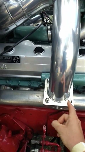 Kenworth w900 with a V12