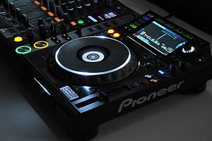 How to Use Pioneer CDJ's Slip Mode Feature