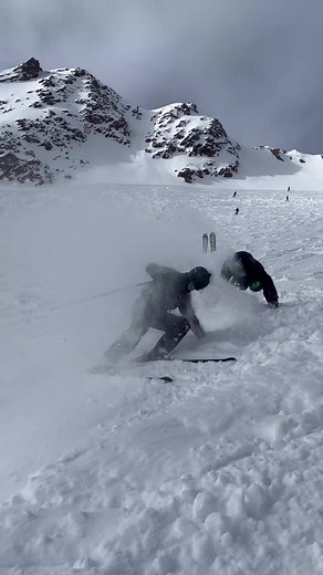 Best Ski Posing Tips for Winter Photography