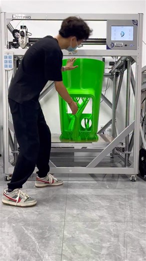 Print crafted shells for smarter food delivery robots 🤖🤖🤖 Printer：Dowell 3d printer Printing time：1day and 20hours #3dprinter #3dprinting #dowell3d #large3dprinter #robot #3d #dowell3dprinter #instagram #3dmodel #3dprint | Dowell 3d Printer