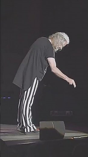 Classic Billy Connolly - Dwarf on a Bus Part 2