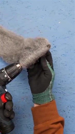 How steel and WD-40 remove rust. 👍🏻 #fyp