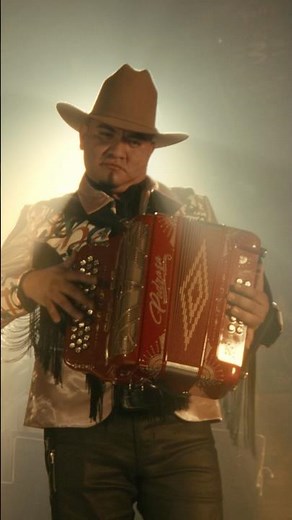 ¿Ya viste el video de #NiQueFuerasQué? 🎶Los Corceles de Linares ya lo tienen disponible en YT 🔥