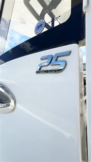 7.5K views · 431 reactions | New Regulator 25 leaving the factory to its new owner  #regulatorboats | Regulator Marine | Facebook