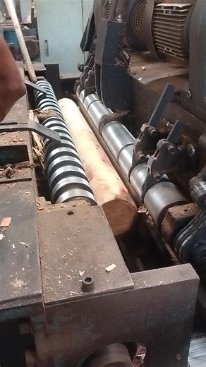 yahan per lakadi se core banta hai #ytshorts #shortsfeed #shortsfeed #subscribe #status #ytviral