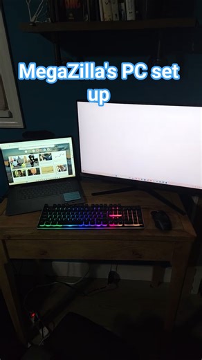 MegaZilla's gets his new PC set up #gaming