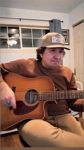 #newsong❤️ #lyrics we saw your search bar filling up with questions ’bout the end if it hurts, if it’s sudden, if the warning signs were back again that weather in your eyes was the hard-rain-falling kind, I didn’t mind If it’s heavy let it be You, me, and the in-between Nothing’s clear, nothing’s clean You, me, and the in-between We don’t have to make it right We don’t have to name the night Just stay right here with me You, me, and the in-between | Graylight