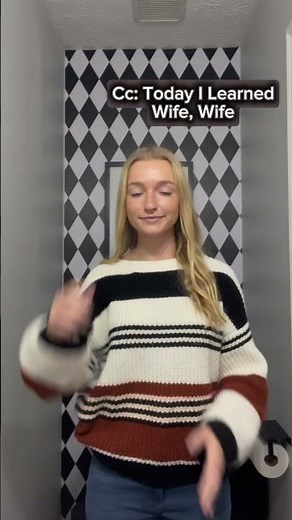 Wife in ASL (Not a Teacher) #wife #americansignlanguage #asl #signoftheday #learning #wife