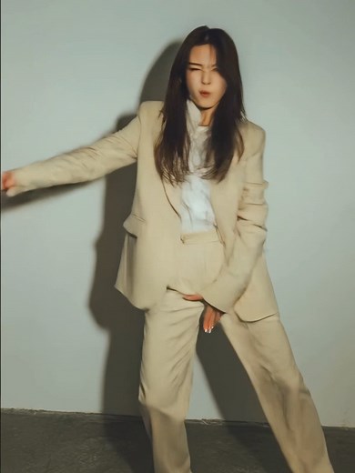 뉴잭스윙: AI와 미드저니의 조화