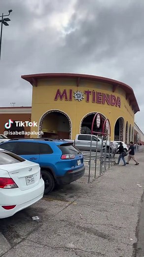 Exploring Mi Tienda by H-E-B in Houston