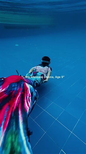 Mermaid Cleona, 9 yrs old ʙᴇɢɪɴɴᴇʀ ᴛᴏ ᴘʀᴏꜰᴇꜱꜱɪᴏɴᴀʟ ʟᴇᴠᴇʟꜱ | ᴇɴʀᴏʟʟ ɴᴏᴡ! ✅ Open to non swimmer and all genders, all ages, and all body types ✅ Safe & professional training by Licensed Mermaid Instructor @mermaid_doherty ✅ Learn at your own pace in a fun and systematic program under MFI. COURSES OFFERED: 🌊 Mermaid Discovery 🌊 Mermaid Basic 🌊 M1 Advanced Mermaid 🌊 M2 Master Mermaid 🌊 J1 Junior Mermaid (for children) 🌊 MerMom & MerBaby Duo Program #mermaid #mermaids #mermaidlife #mermaidhair #