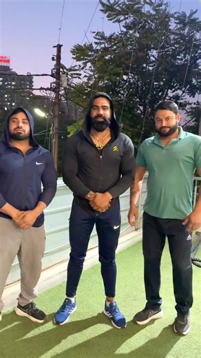 Kapil Yadav shorka on Instagram: "@guru14_____"