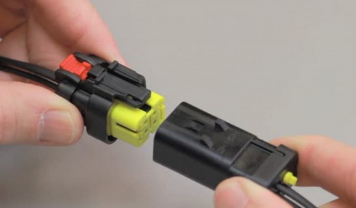 AMPSEAL 16 Connector Overview & Assembly Instructions (English)