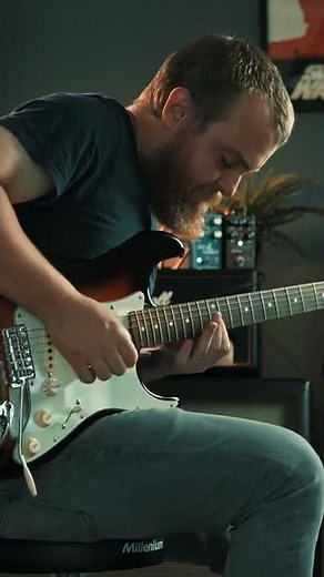 Pearl Jam - Yellow Ledbetter Intro