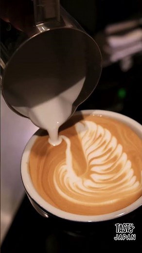 【プロの1杯】おいしくて美しい〜 ラテアートの世界☕️ / Satisfying Latte Art