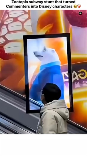 Zootopia Subway Scene Recreated in Real Life 😳🚇