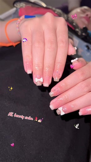 #เทรนด์วันนี้ #เล็บเจล #ขื้นฟีดเถอะ #ຮັບສອນແຕ່ງຫນ້າ💄ແລະເຮັດເລັບເຈວ💅🏻_ສ້າງອາຊີບ💸 @Lar-Makeup💋💋💄💅 @Lar muag khoom