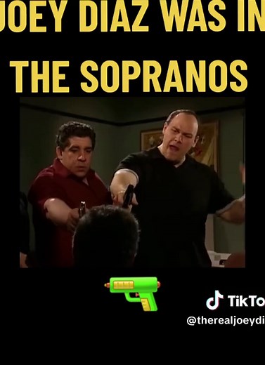Joey Diaz acting in The Sopranos #thesopranos #skit #comedy #sitcom #jamesgandolfini #tonysoprano #mafia #funny #laughing #joeydiaz