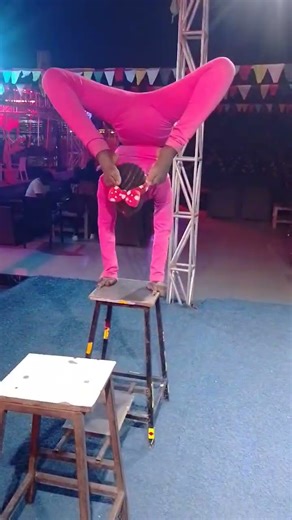 #wanderfull girl connectionist and Shi's on Pink dress wow