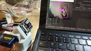 机器视觉追踪手部，arduino python-opencv esp32cam 2个舵机，由于FPS太低有些鬼畜，需要停顿动作，勉强能玩玩！