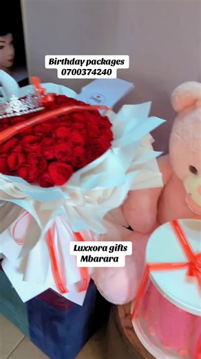 Queen bouqet / birthday package , order with us , located at portville buiding room B15 #luxxoragiftsmbarara #surprisesmbarara #flowersmbarara #viralllllll #birthdaypackages
