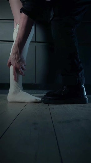 Exploring Dark Romance and Obsession Themes in Literature