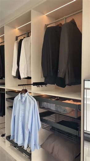 Practical Wardrobe Lift and Pull-Out Basket Solutions