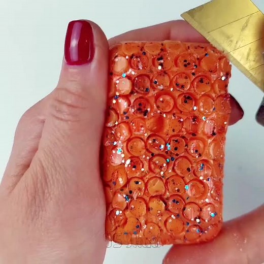 #asmr먹방 #asmr咀嚼音 #режумыло #asmrsoap #crunchy #soaplove