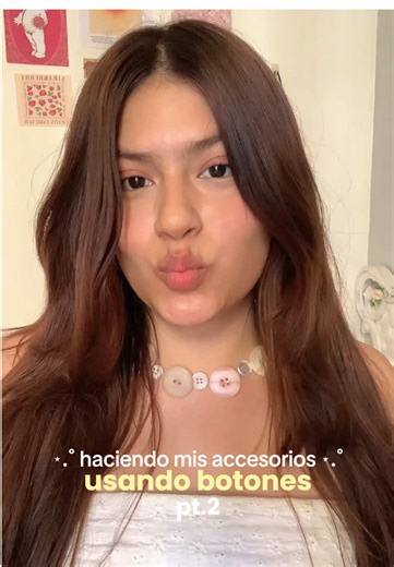 Collares de botones: Crea tus accesorios únicos