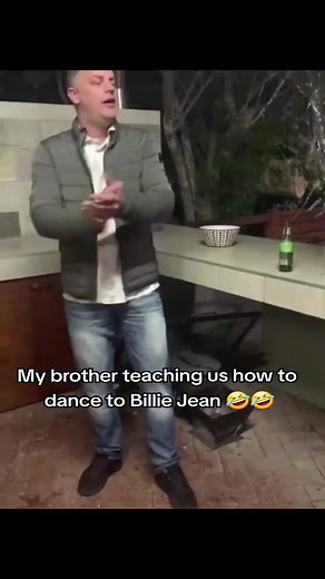 Learn the Billie Jean Dance Steps with this Fun Tutorial