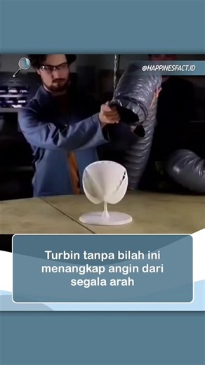 Berbeda dengan turbin tradisional yang hanya menangkap angin dari satu arah, turbin 0-Wind menangkapnya dari mana saja: horisontal, vertikal, atau diagonal. Ia menggunakan Efek Venturi: ventilasi pada bola menciptakan saluran internal yang mempercepat aliran udara, menghasilkan perbedaan tekanan yang memutar perangkat pada satu sumbu. Generator internal mengubah putaran ini menjadi listrik. Desain serat karbon tanpa bilah tidak berisik, aman bagi burung, dan menangkap arus naik dan turun untuk p