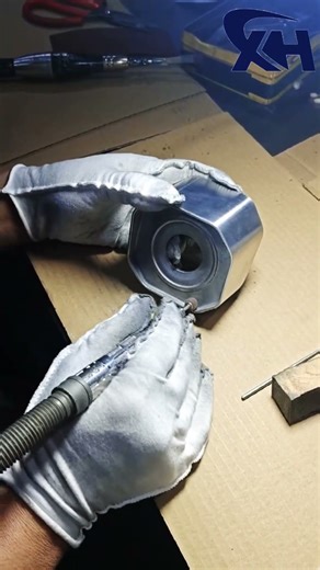 Rough machining for deburring, and fine machining for detailing #anodizing #diecastingfactory