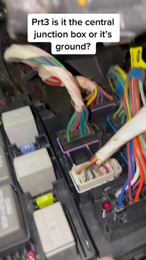 Troubleshooting Ford F150 Electrical Issues: Central Junction Box Problem?