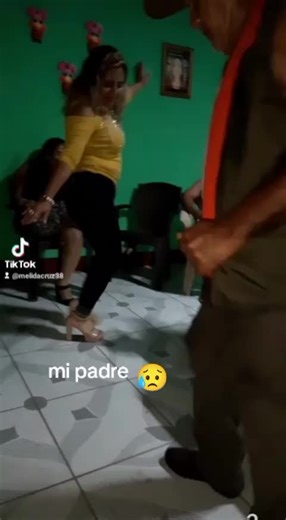 Videos de meli_cpof (@meli_cpof) con “sonido original - 🍒”