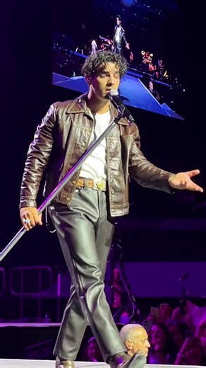 Vive la Experiencia Religiosa con Los Jonas Brothers