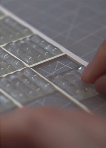 Dollhouse Dioramas: Miniature Masterpieces