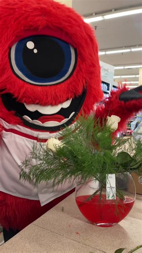 Tips for Keeping Roses Fresh This Valentine's Day