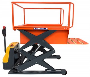 Powered Portable Loading Dock | Platform & Ladders