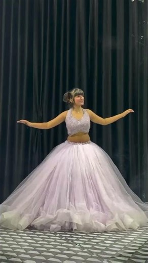 Jo muje pyar krta h comment kro 🥰😅🤣 #dance​ #profesionaldancer​ #haryanviculture​ #groupdance​