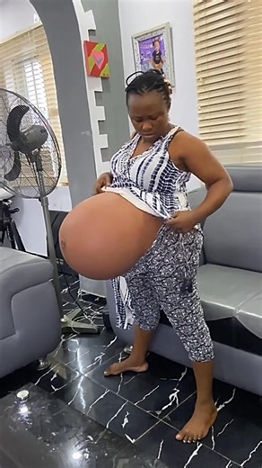 Wow! In Africa, there’s a pregnant woman whose belly is so big that people believe she could give birth to more than 20 babies. Just look at her stomach—unbelievable! #usareels #trending #uk #america | Gh Family Tv