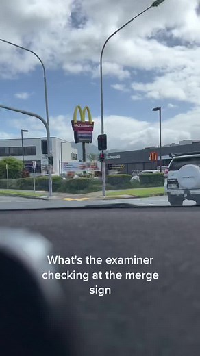 Driving Tips for Merging Lanes in Queensland, Australia