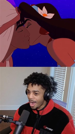 ALADDIN & JASMINE KISS 😳 #shorts