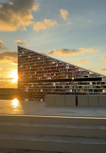 Explore Free Art Exhibition at Sunrise – Art Basel