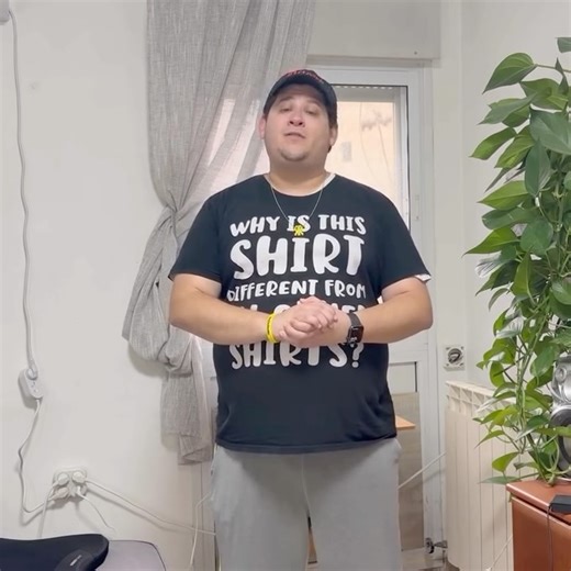 ‎Daveed Ben-Arie (דוד בן-ארי)‎ on Instagram: "Lecha Dodi, a song we all know from Friday night Kabbalat Shabbat services. It was originally written by the great Kabbalist and Tzaddik, Rabbi Shlomo Halevi Alkabetz in the city of Tzfat in Israel, circa 16th century. The first eight stanzas of this liturgical song spell out Shlomoh, the writer’s first name. There are so many melodies that have been written just for this one song. This beautiful arrangement and melody was composed by Rabbi Yisroel W