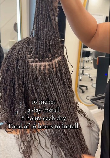My longest interlock install and it did not hurt me at all. I normally conduct 1 day installs but I knew I could not have done this in one day. Splitting the work into two days was the best decision #brooklynhairstylist #nychairstylist #NaturalHairJourney #microlocs #microlocsjourney #interlock #interlocking #microlocsbrooklyn