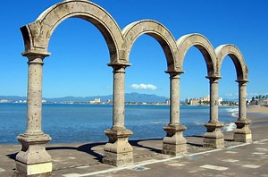 Puerto Vallarta Travel Guide - Expert Picks for your Vacation