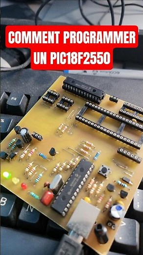 TUTO FLASH ⚡️ : Programmer un PIC18F2550 FACILEMENT et RAPIDEMENT avec le Programmateur PIC !
